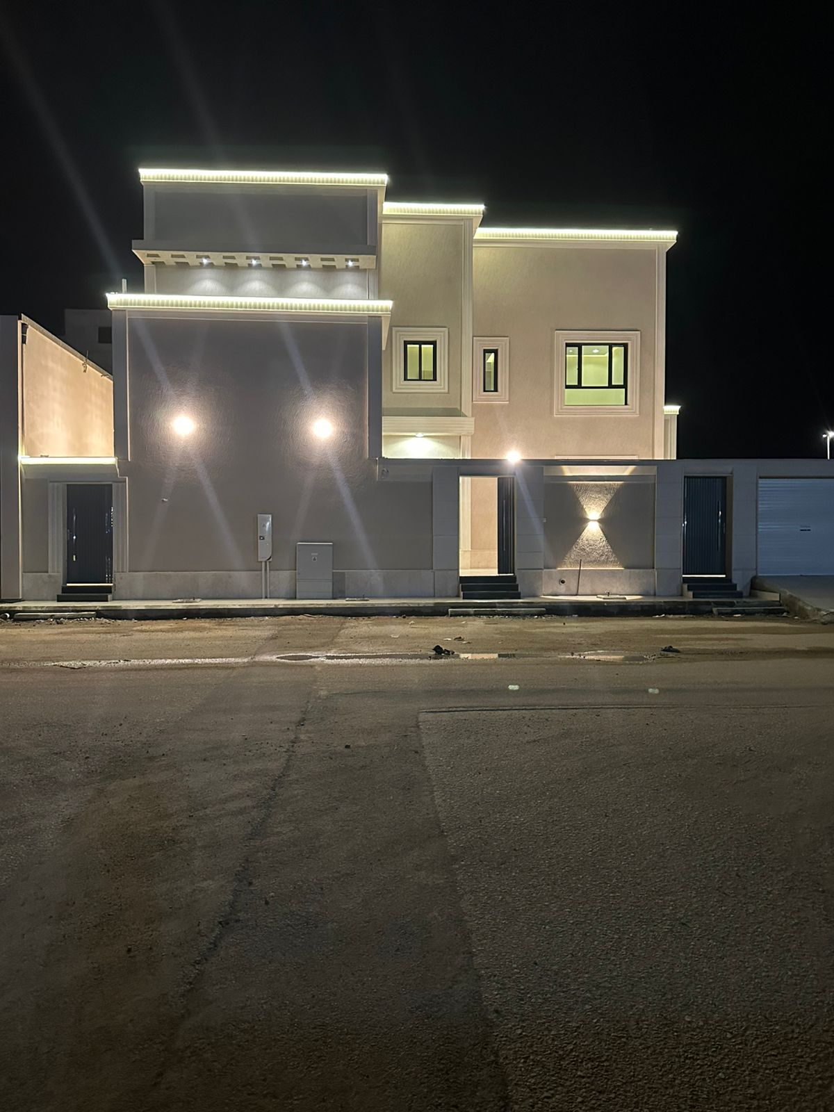 للبيع فيلا بالقيصومة