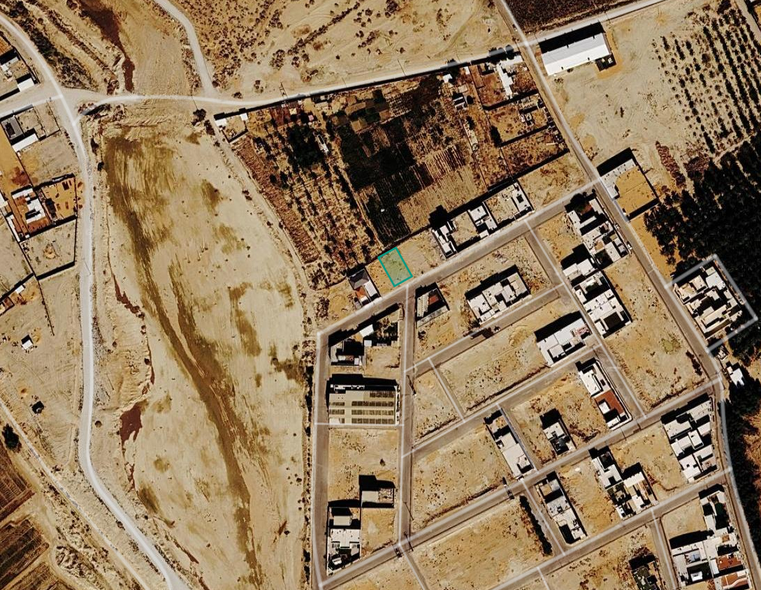 للبيع 3 اراضي بالمذنب حي البدور